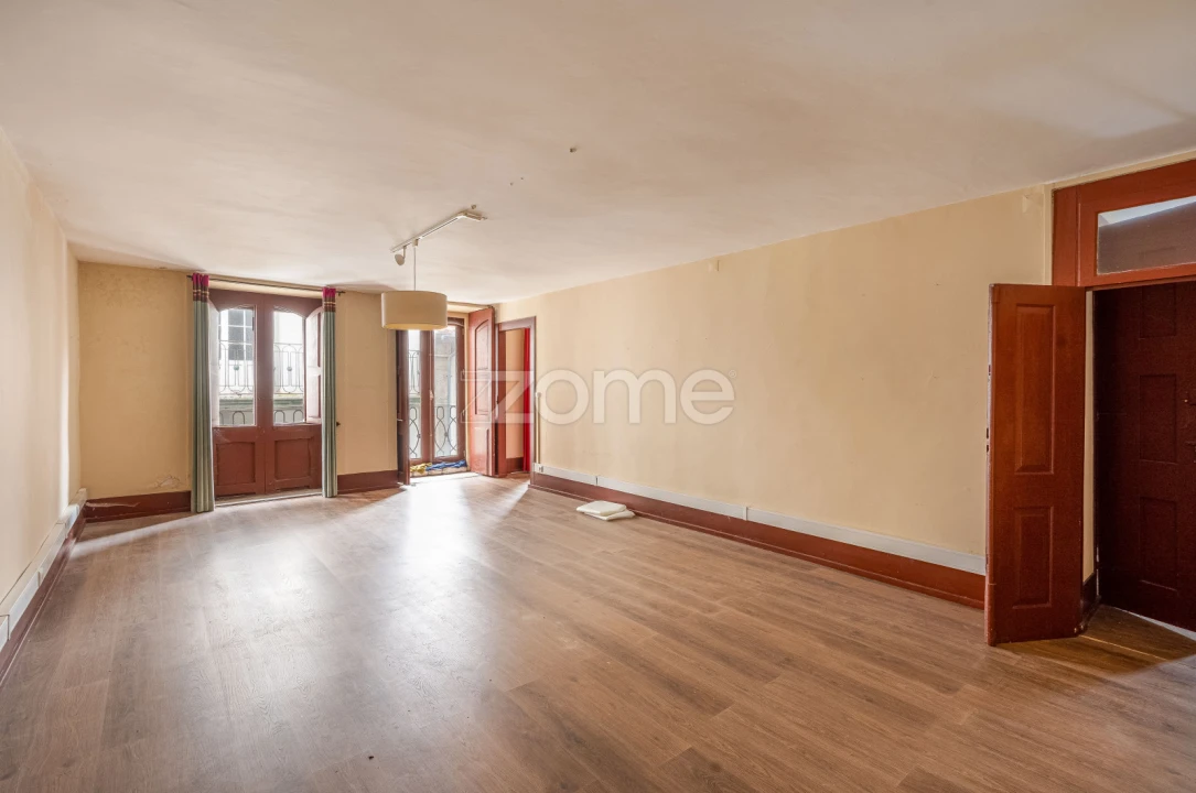 Prédio para Venda em Santa Maria Maior e Monserrate e Meadela Foto 24