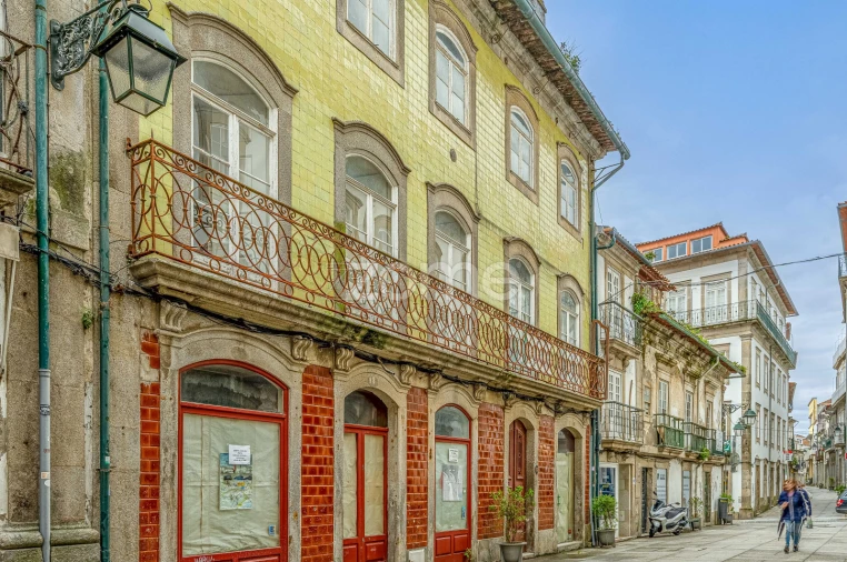 Prédio para Venda em Santa Maria Maior e Monserrate e Meadela Foto 3