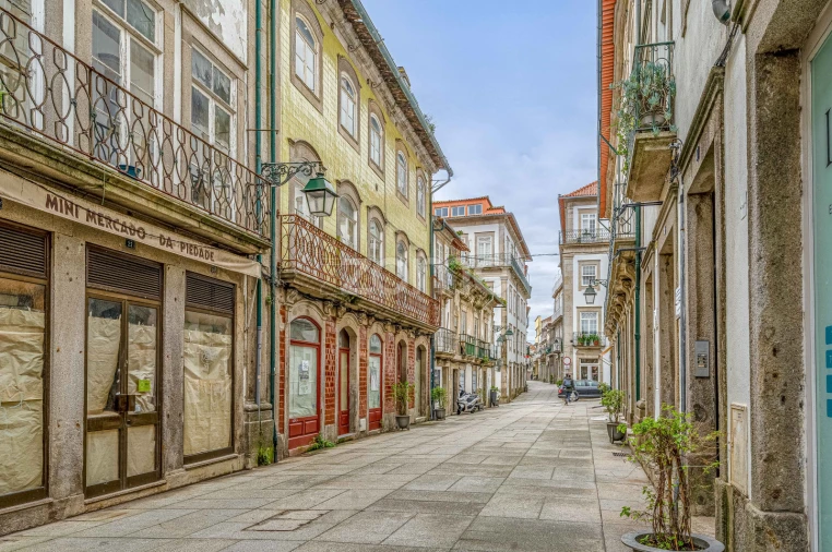 Prédio para Venda em Santa Maria Maior e Monserrate e Meadela Foto 4