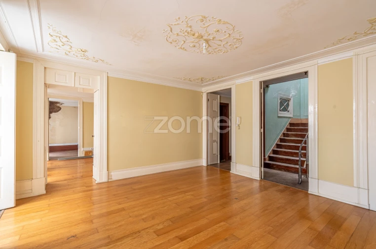 Prédio para Venda em Santa Maria Maior e Monserrate e Meadela Foto 15