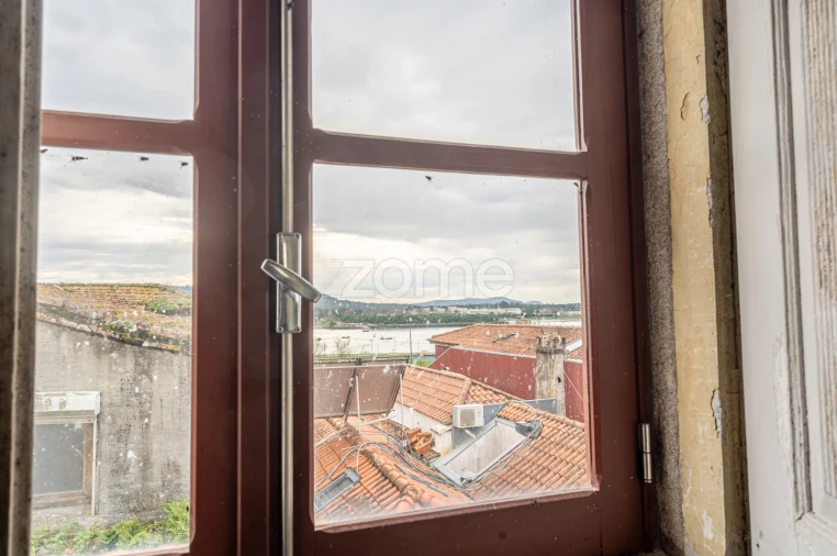 Prédio para Venda em Santa Maria Maior e Monserrate e Meadela Foto 38