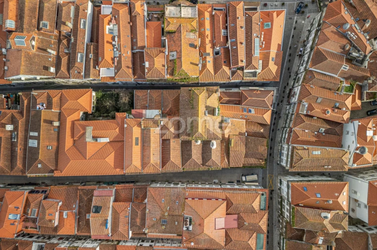 Prédio para Venda em Santa Maria Maior e Monserrate e Meadela Foto 9