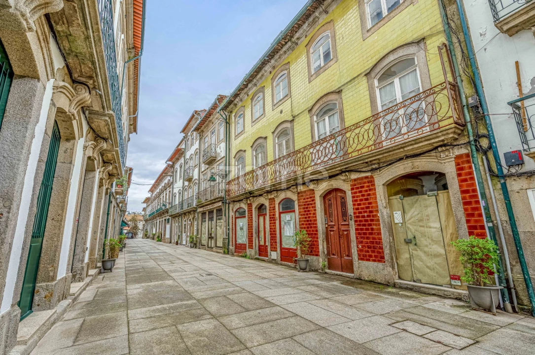Prédio para Venda em Santa Maria Maior e Monserrate e Meadela Foto 2