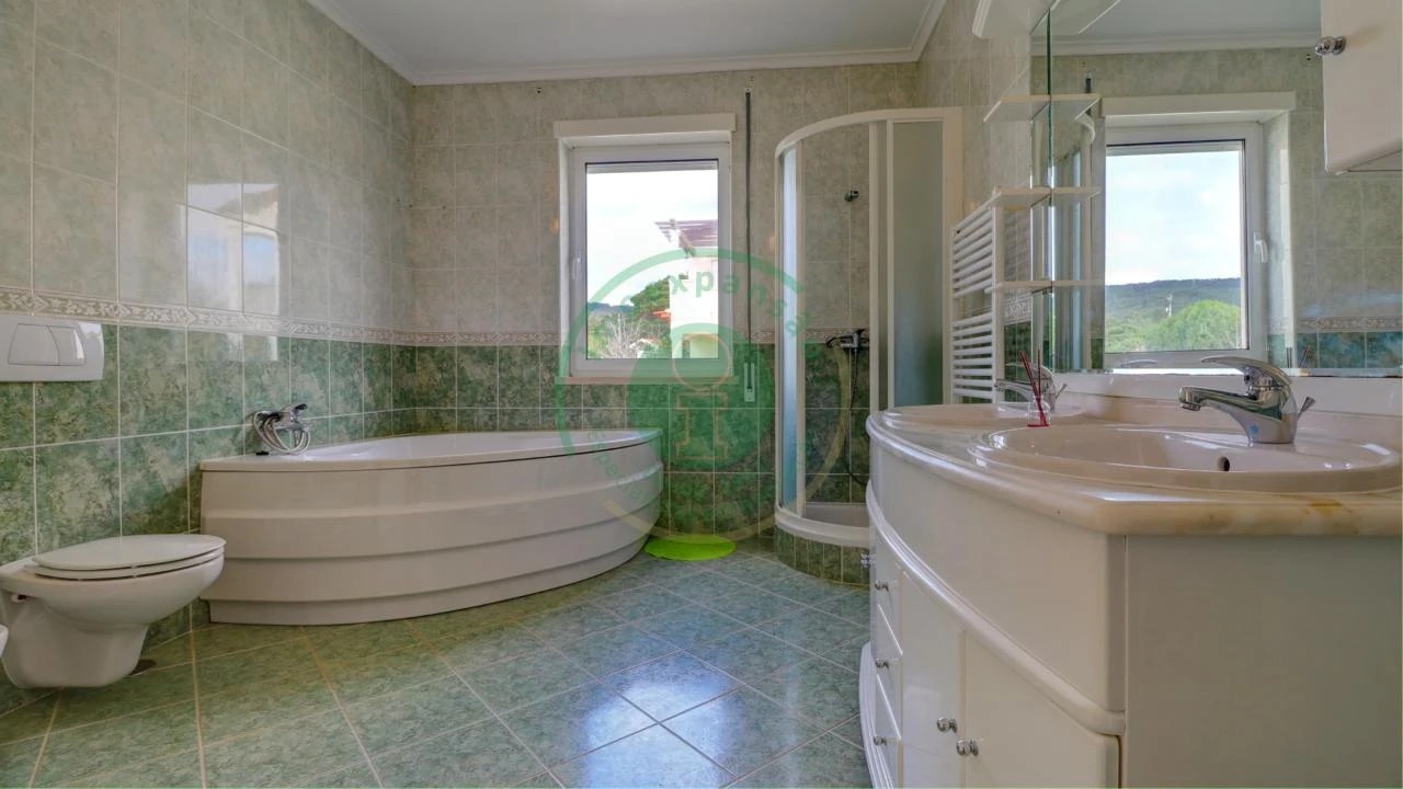 Moradia T8 para Venda em Buarcos Foto 27