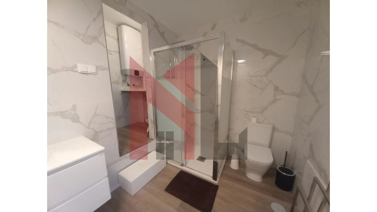 Apartamento T1 para Venda em Atouguia da Baleia Foto 2