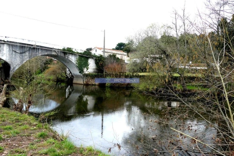 Terreno P/ Prédio para Venda em Semide e Rio Vide Foto 4