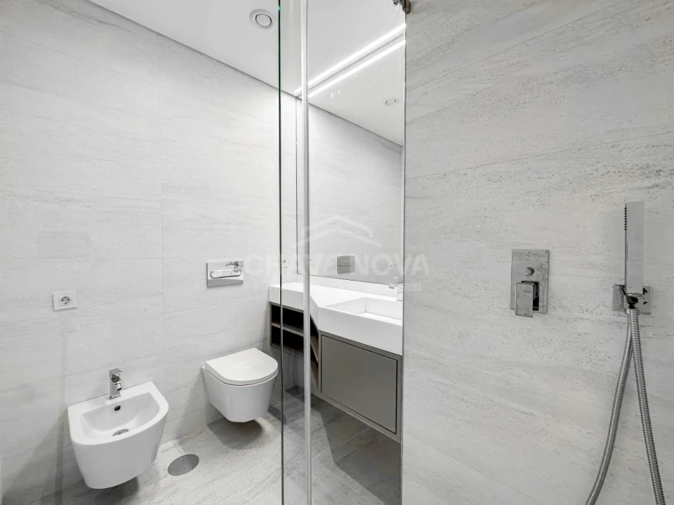 Apartamento T4 para Arrendamento em Custóias, Leça do Balio e Guifões Foto 8