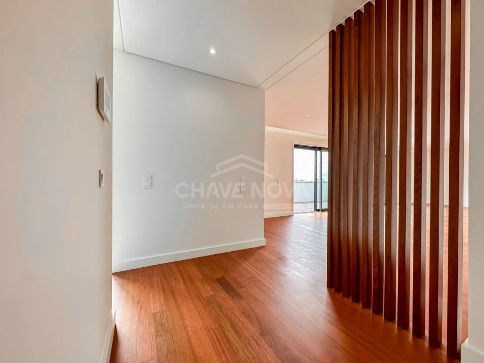 Apartamento T4 para Arrendamento em Custóias, Leça do Balio e Guifões Foto 12