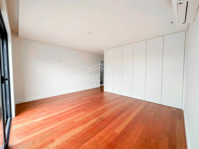 Apartamento T4 para Arrendamento em Custóias, Leça do Balio e Guifões Foto 18