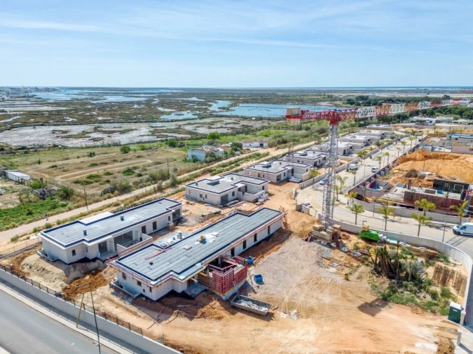 Moradia T3 para Venda em Montenegro Foto 21