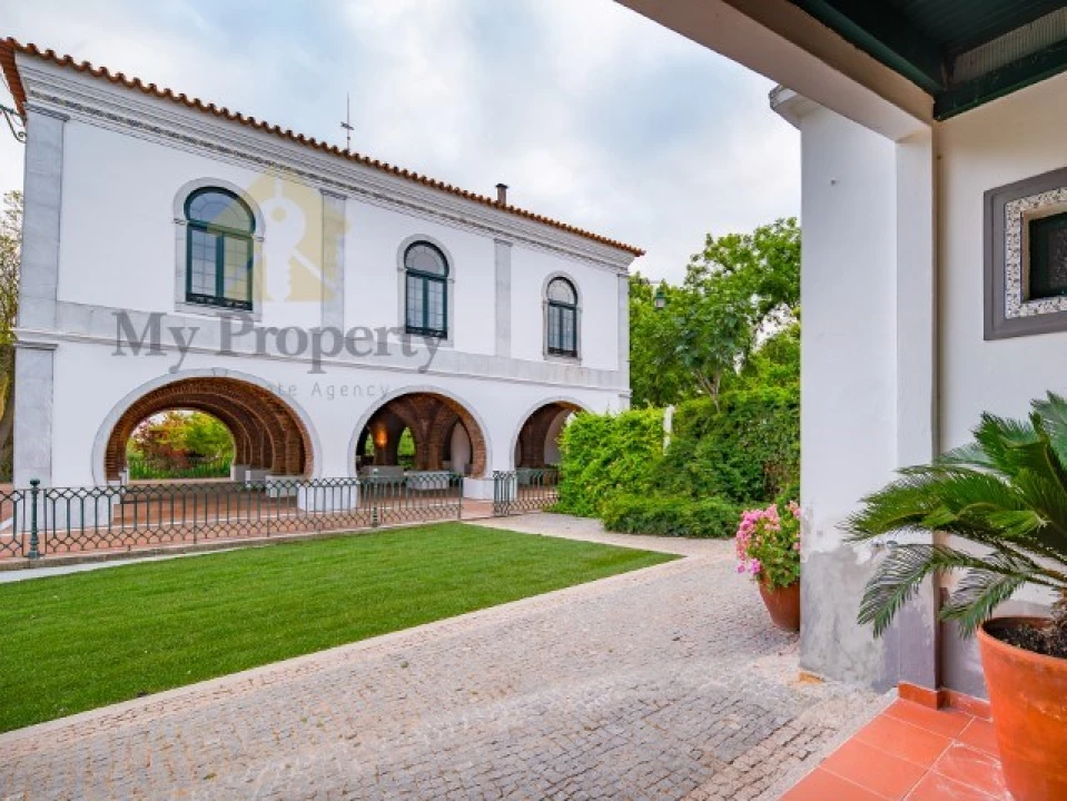 Quinta T6 para Venda em Ferreira do Alentejo e Canhestros Foto 2