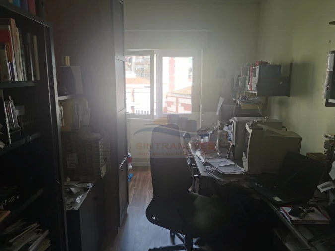 Apartamento T4 para Venda em Póvoa de Santo Adrião e Olival Basto Foto 30