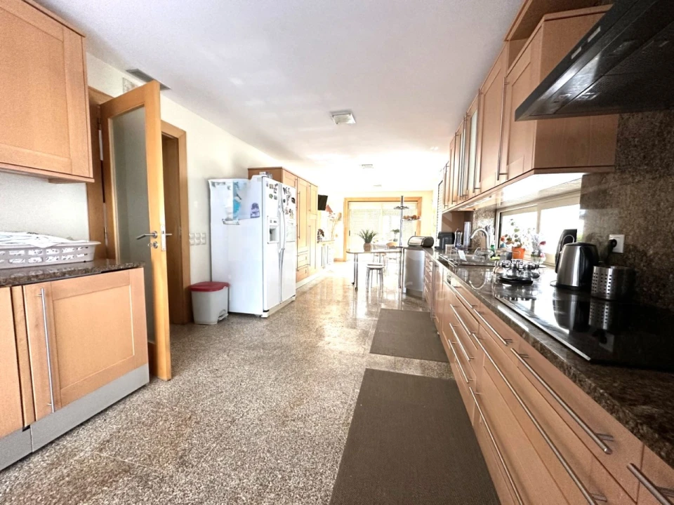 Moradia T3 para Venda em Vila Nova de Anha Foto 8