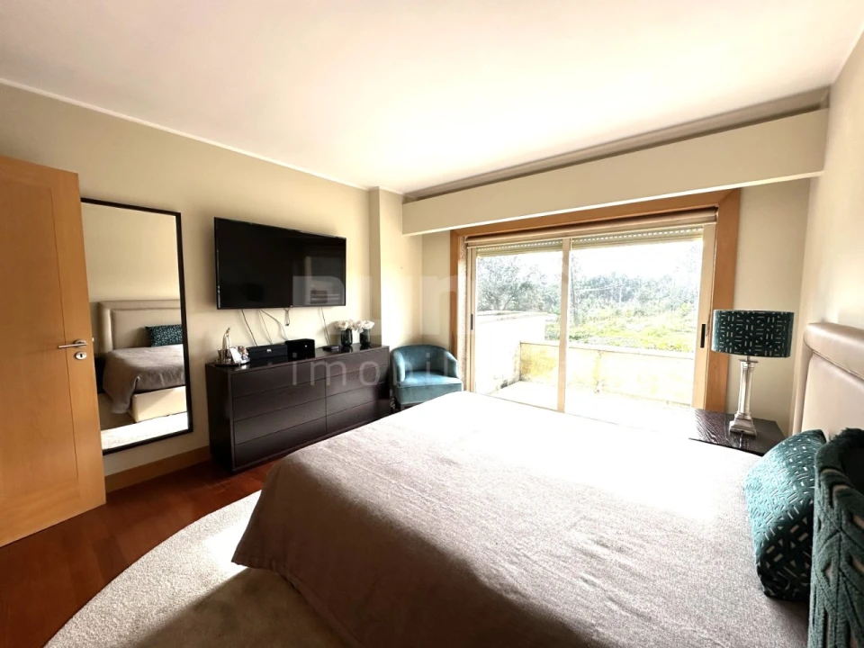 Moradia T3 para Venda em Vila Nova de Anha Foto 14