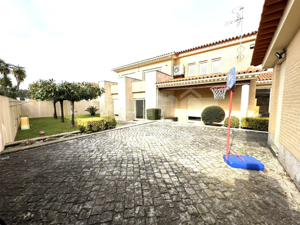 Moradia T3 para Venda em Vila Nova de Anha Foto 29