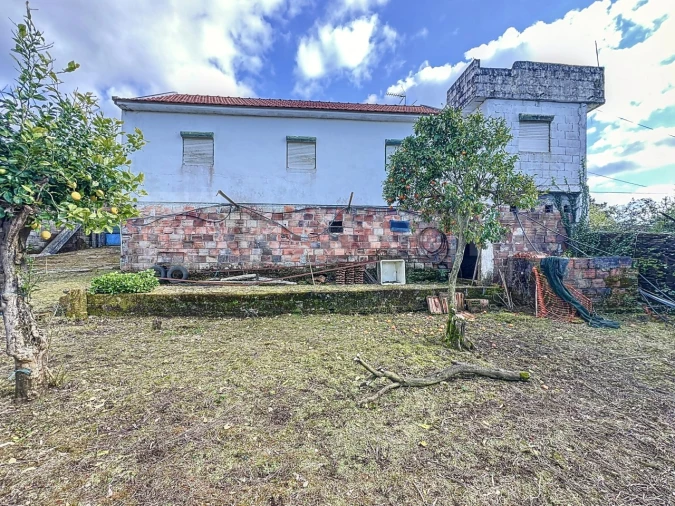 Moradia T3 para Venda em Venade e Azevedo Foto 3