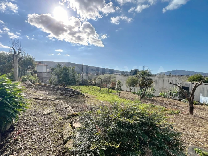 Moradia T3 para Venda em Venade e Azevedo Foto 16