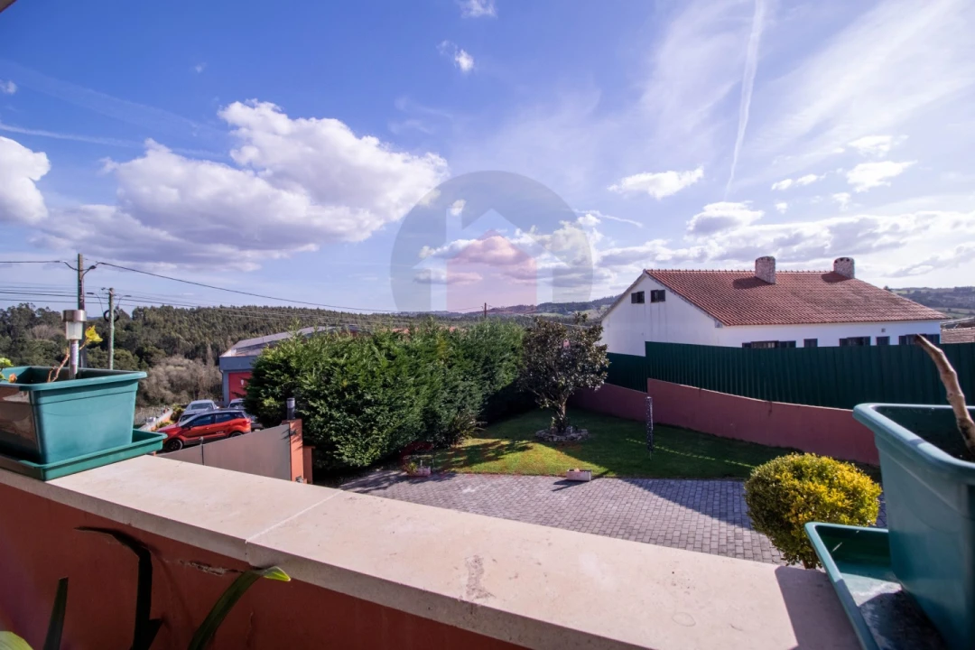 Moradia T5 para Venda em A dos Negros Foto 33