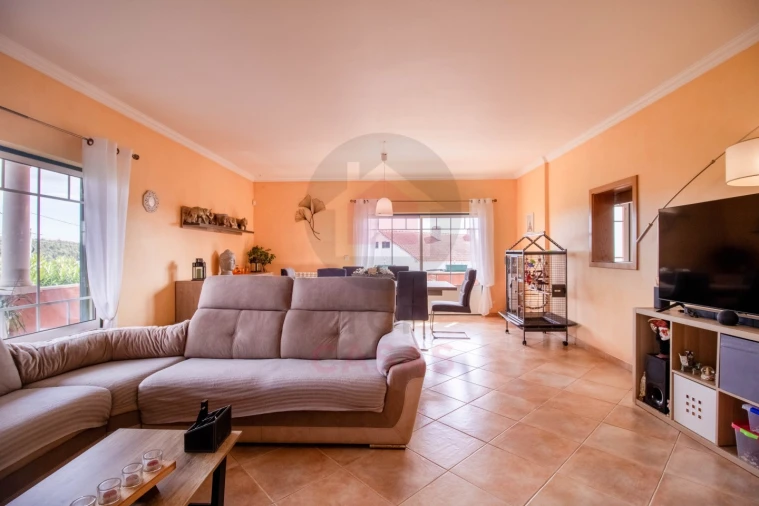 Moradia T5 para Venda em A dos Negros Foto 5