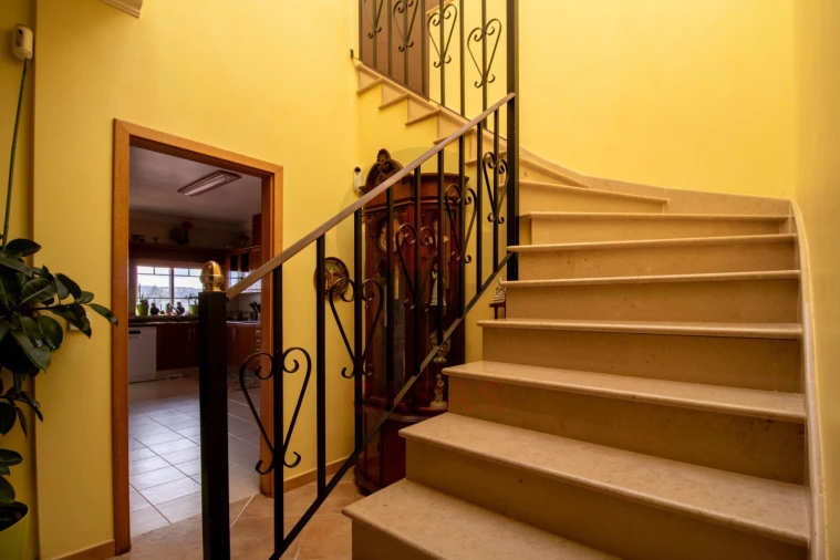 Moradia T5 para Venda em A dos Negros Foto 21