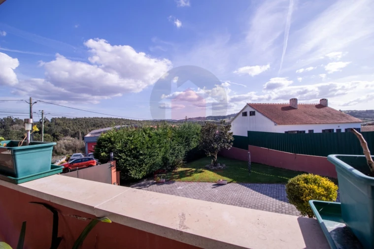 Moradia T5 para Venda em A dos Negros Foto 33