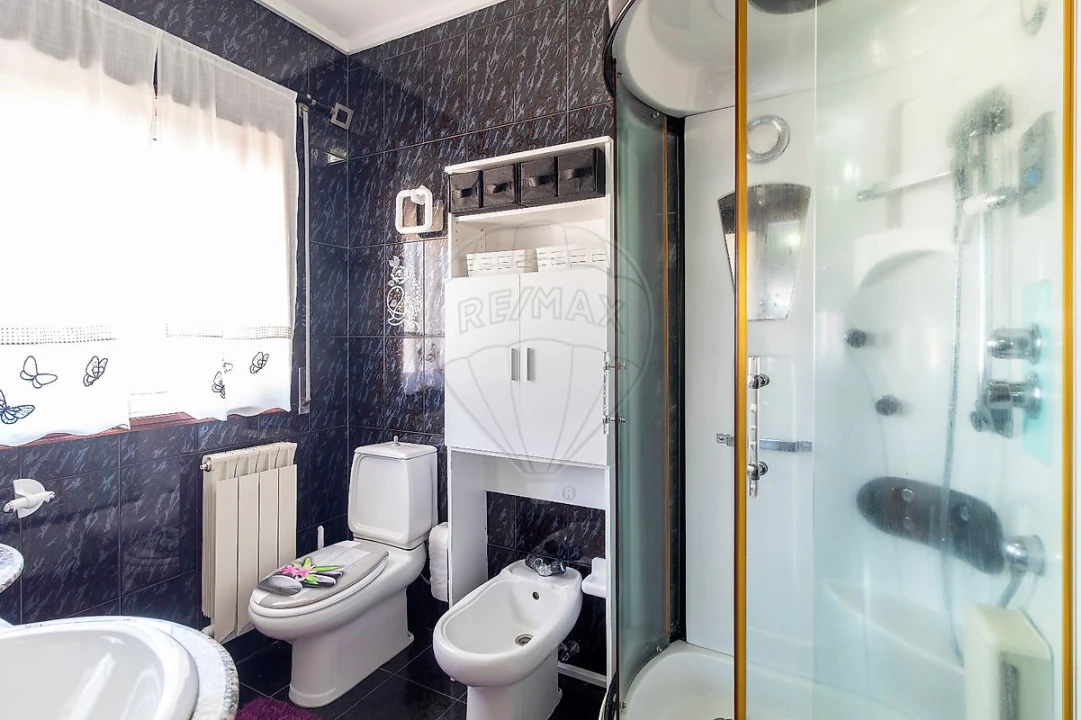 Moradia T5 para Venda em Lobão, Gião, Louredo e Guisande Foto 23