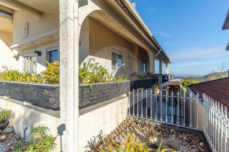 Moradia T5 para Venda em Lobão, Gião, Louredo e Guisande Foto 5