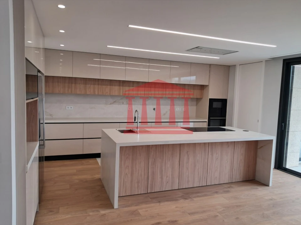 Moradia T3 para Venda em Abade de Neiva Foto 8