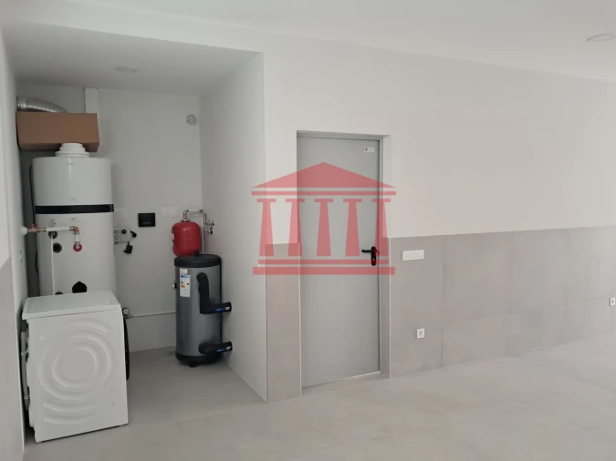 Moradia T3 para Venda em Abade de Neiva Foto 33