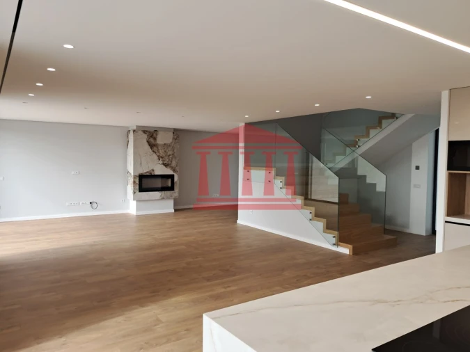 Moradia T3 para Venda em Abade de Neiva Foto 7