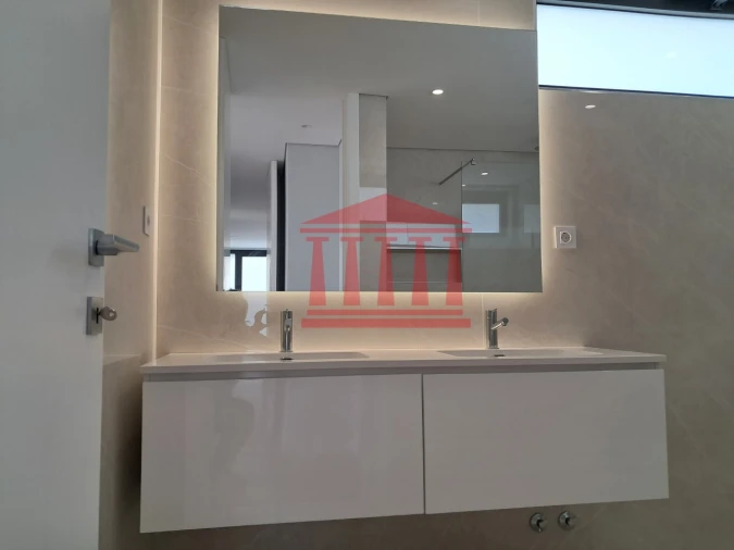 Moradia T3 para Venda em Abade de Neiva Foto 30