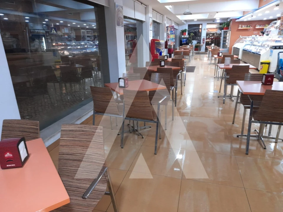 Prédio para Venda em Gafanha da Nazaré Foto 3