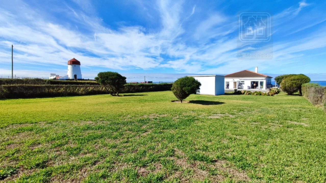 Moradia T1 para Venda em Mosteiros Foto 9