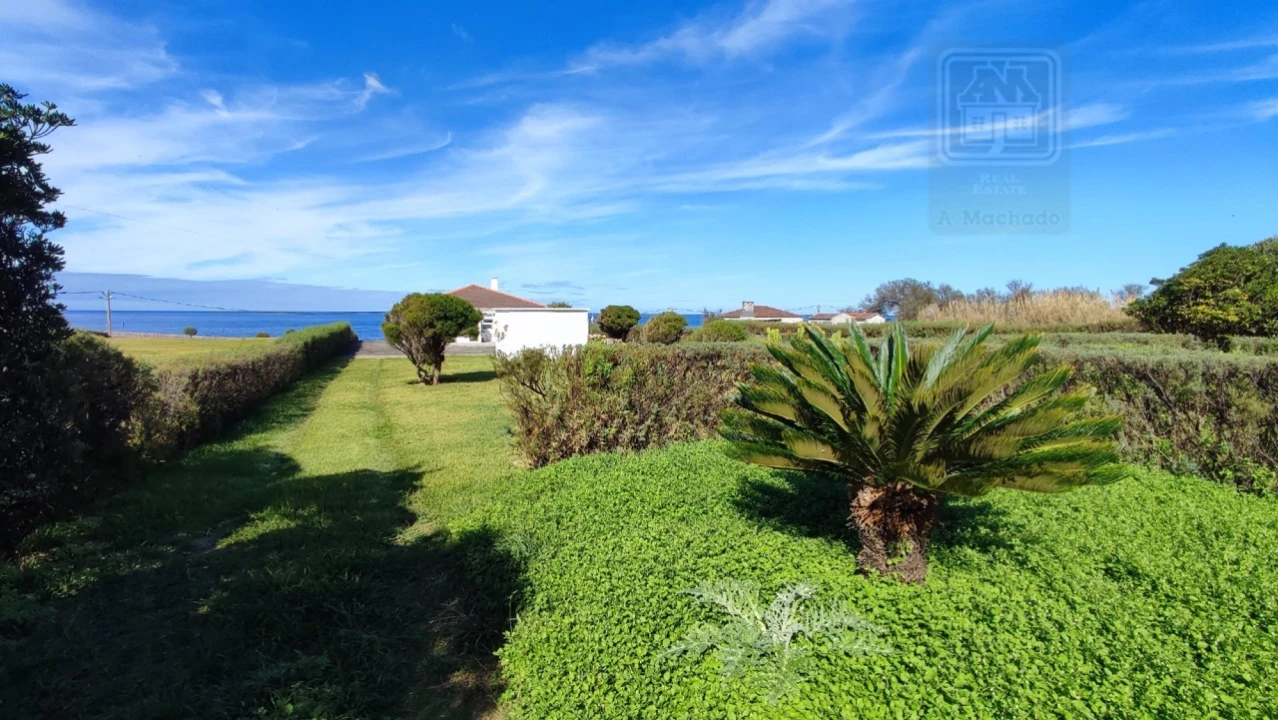 Moradia T1 para Venda em Mosteiros Foto 19