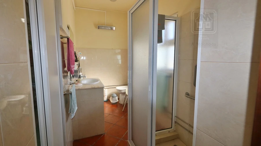 Moradia T1 para Venda em Mosteiros Foto 46