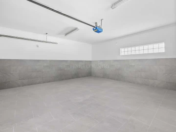 Moradia T7 para Venda em Lagoa e Carvoeiro