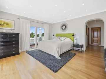 Moradia T7 para Venda em Lagoa e Carvoeiro