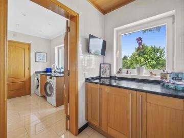 Moradia T7 para Venda em Lagoa e Carvoeiro