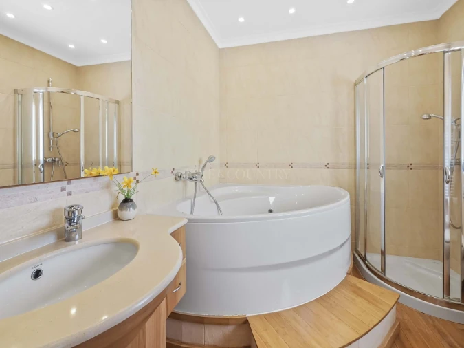 Moradia T7 para Venda em Lagoa e Carvoeiro Foto 57