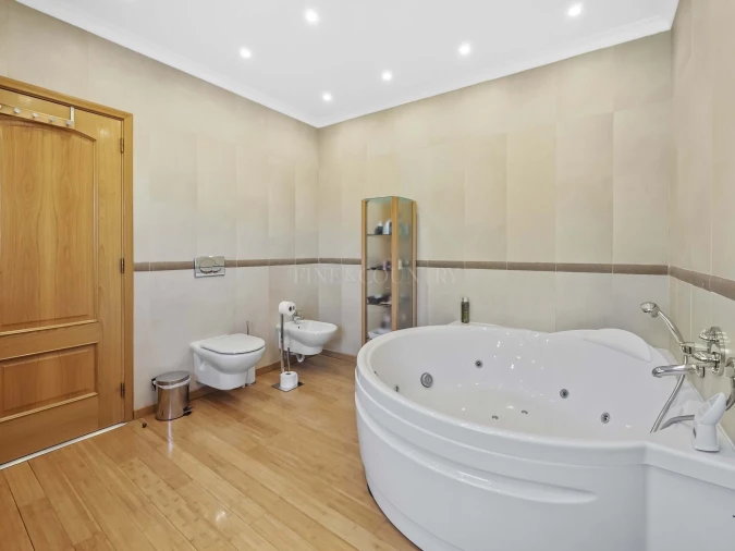 Moradia T7 para Venda em Lagoa e Carvoeiro Foto 61