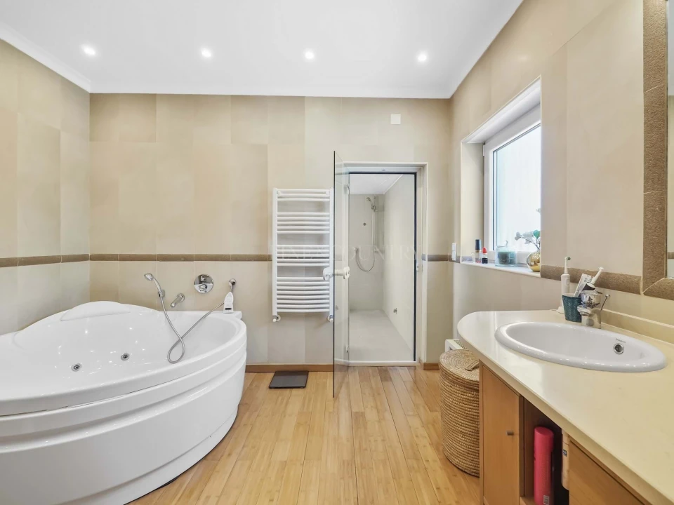 Moradia T7 para Venda em Lagoa e Carvoeiro Foto 60