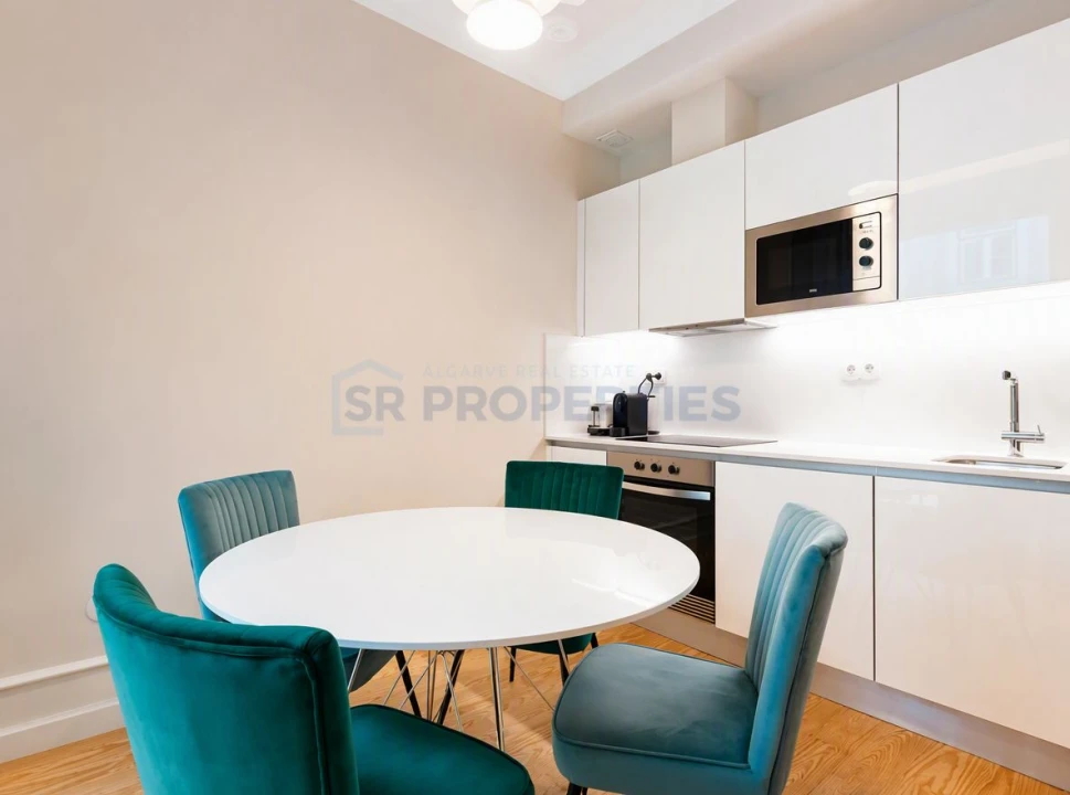 Apartamento T2 para Venda em Santa Maria Maior Foto 32