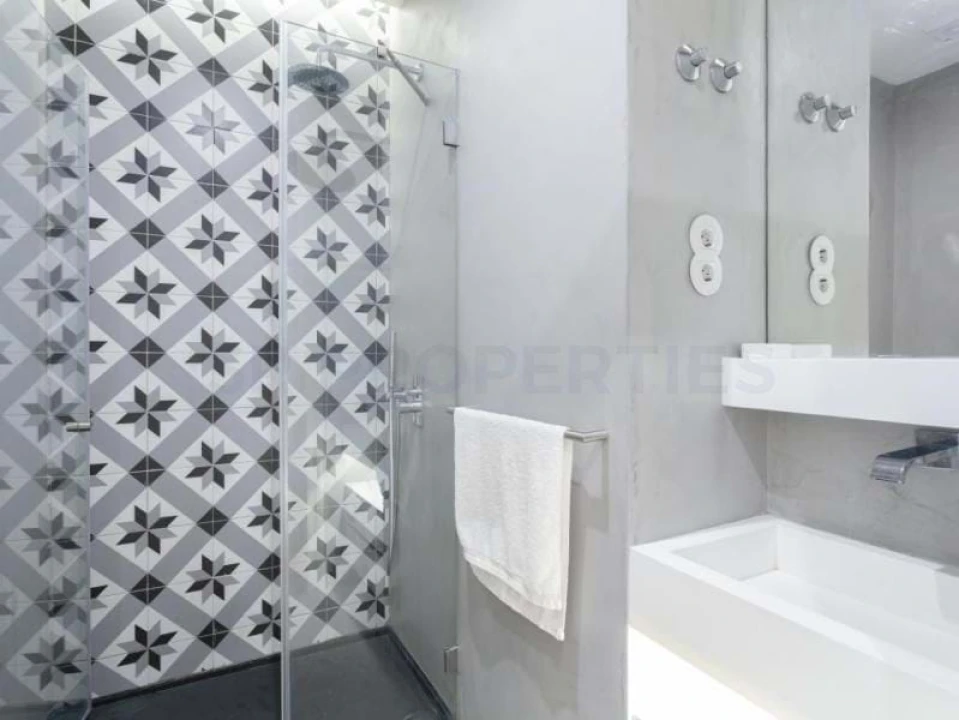 Apartamento T2 para Venda em Santa Maria Maior Foto 4