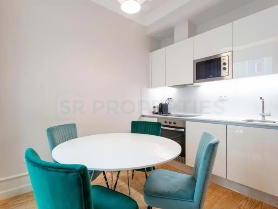 Apartamento T2 para Venda em Santa Maria Maior Foto 17