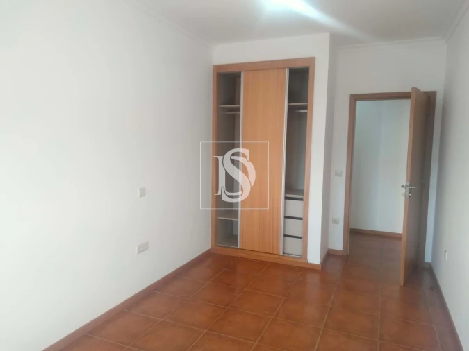 Apartamento T3 para Venda em Sobretamega Foto 9