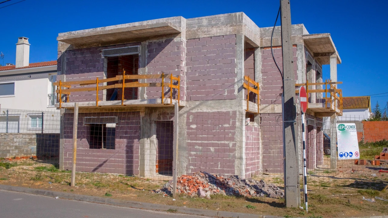 Moradia T3 para Venda em Fernao Ferro Foto 3