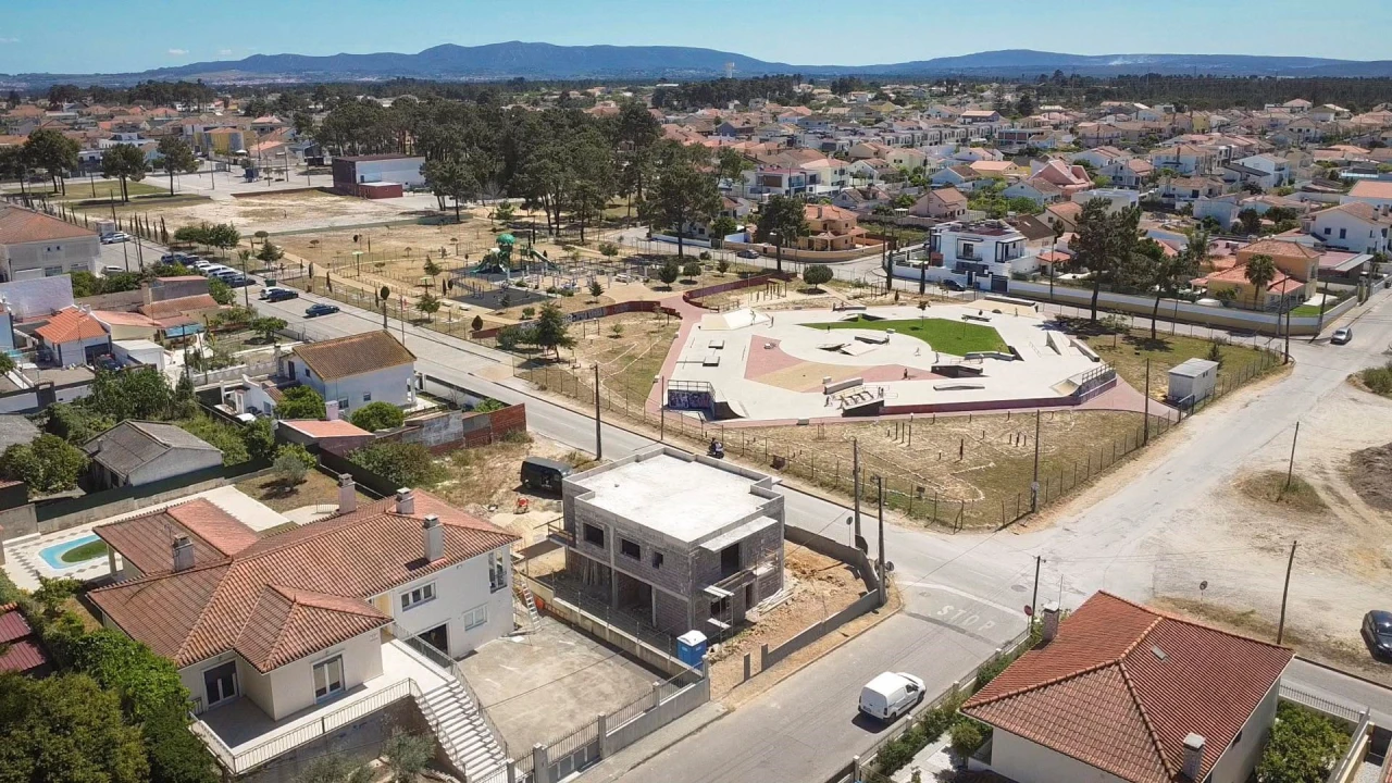 Moradia T3 para Venda em Fernao Ferro Foto 18