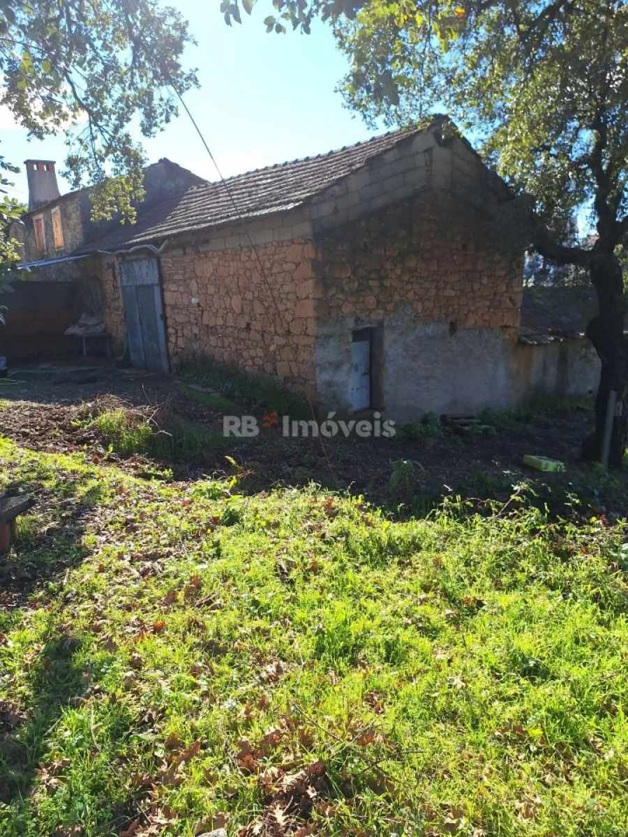 Quinta T2 para Venda em Graça