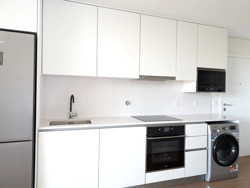 Apartamento T1 para Arrendamento em Glória e Vera Cruz Foto 6