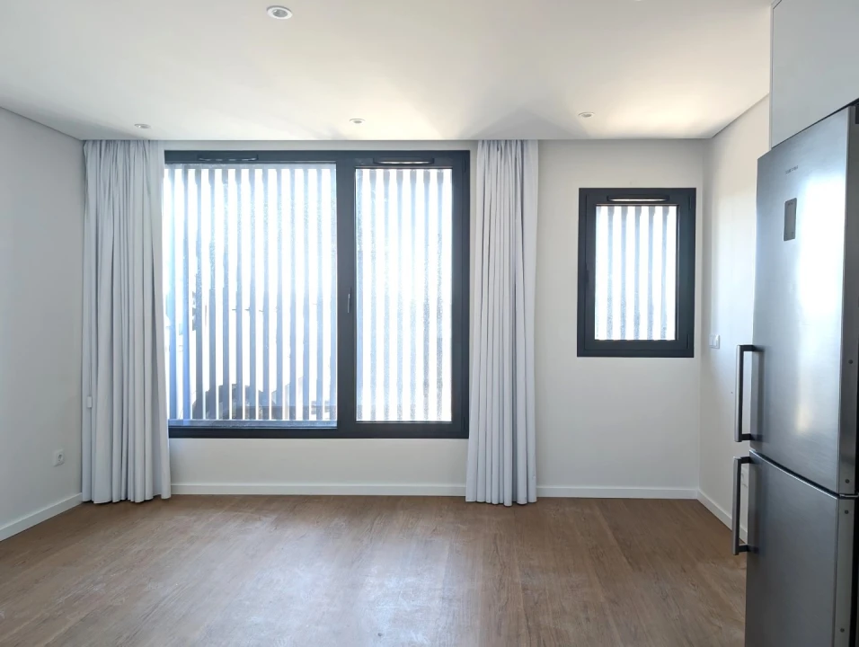 Apartamento T1 para Arrendamento em Glória e Vera Cruz Foto 5